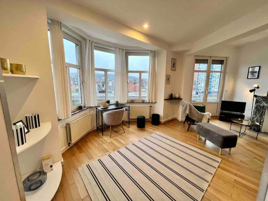 Bellevue - Grand Appartement Pour 5 Sur Les Quais De La Meuse Lutych Exteriér fotografie