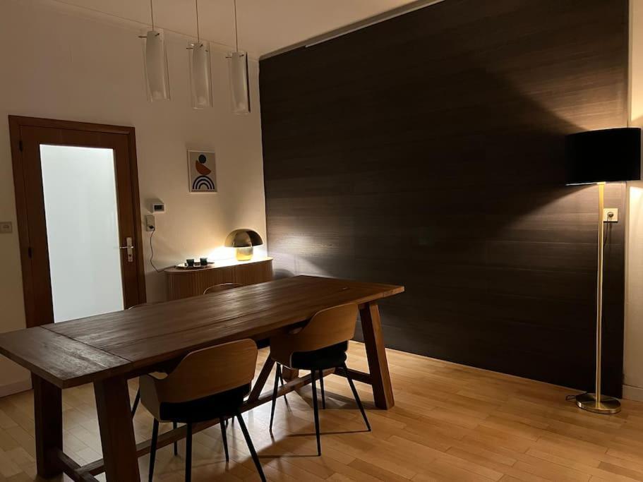 Bellevue - Grand Appartement Pour 5 Sur Les Quais De La Meuse Lutych Exteriér fotografie